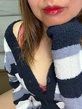 xxx yuna xxx online show from December 13, 2025, 9:42 pm