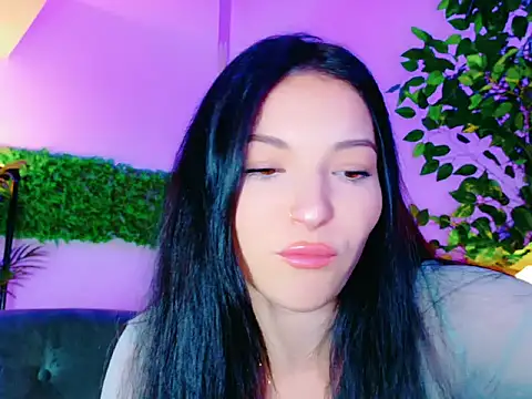 CutenessGirl online show from November 7, 2025, 8:03 am