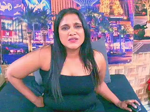 Snapshot of IndianSexyLady4u chatting on October 23, 2025, 3:06 am IndianSexyLady4u online show from October 23, 2025, 3:06 am