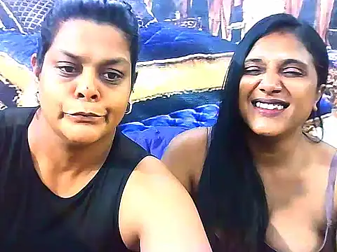 Snapshot of IndianSexyLady4u chatting on October 29, 2025, 6:48 am IndianSexyLady4u online show from October 29, 2025, 6:48 am