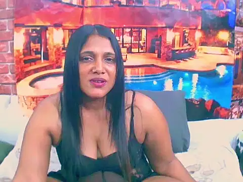 Snapshot of IndianSexyLady4u chatting on November 15, 2025, 6:48 pm IndianSexyLady4u online show from November 15, 2025, 6:48 pm