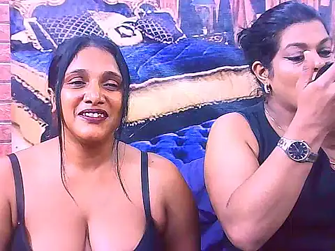 Snapshot of IndianSexyLady4u chatting on November 27, 2025, 7:38 pm IndianSexyLady4u online show from November 27, 2025, 7:38 pm