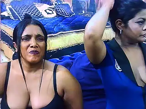 Snapshot of IndianSexyLady4u chatting on December 2, 2025, 9:54 pm IndianSexyLady4u online show from December 2, 2025, 9:54 pm