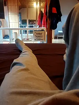 Horny mummy online show from February 6, 2026, 3:15 pm