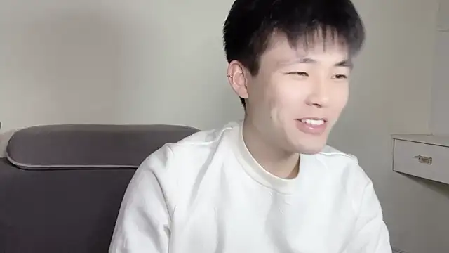 xiaoyang5200 online show from October 30, 2025, 2:40 pm