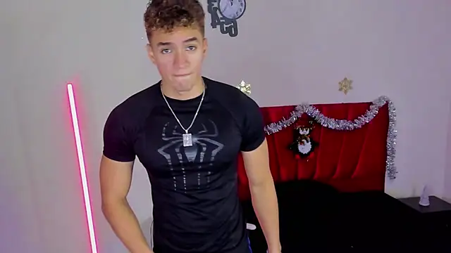 Snapshot of paull_george chatting on November 13, 2025, 3:55 pm paull george online show from November 13, 2025, 3:55 pm