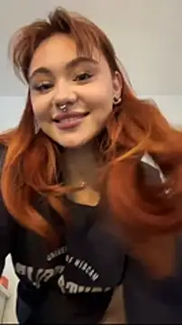 Snapshot of LunaMillie chatting on January 11, 2026, 11:37 am LunaMillie online show from January 11, 2026, 11:37 am