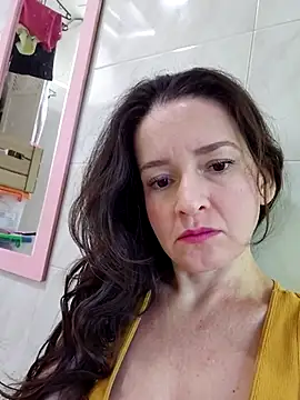 Snapshot of _anita_rojas chatting on November 25, 2025, 1:44 pm anita rojas online show from November 25, 2025, 1:44 pm