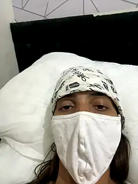 Snapshot of Bandidasexy22 chatting on October 10, 2025, 2:10 am Bandidasexy22 online show from October 10, 2025, 2:10 am