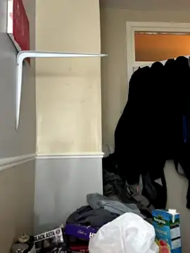 Snapshot of Marleymols chatting on December 13, 2025, 9:09 pm Marleymols online show from December 13, 2025, 9:09 pm