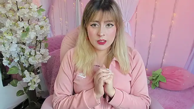 Snapshot of Jenny_Wolridge_ chatting on February 21, 2026, 6:53 pm Jenny Wolridge online show from February 21, 2026, 6:53 pm