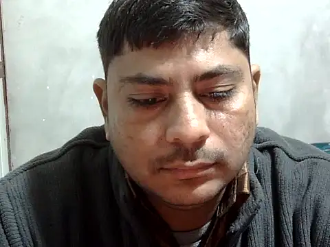 Snapshot of Ajmersingh335512 chatting on January 16, 2026, 2:32 pm Ajmersingh335512 online show from January 16, 2026, 2:32 pm