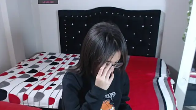 Coraline Playful online show from October 15, 2025, 8:20 pm