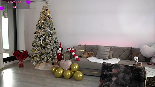 Snapshot of Ellyxxxelly chatting on December 22, 2025, 11:29 am Ellyxxxelly online show from December 22, 2025, 11:29 am