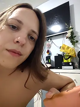 Snapshot of lauflor chatting on February 15, 2026, 11:19 am lauflor online show from February 15, 2026, 11:19 am