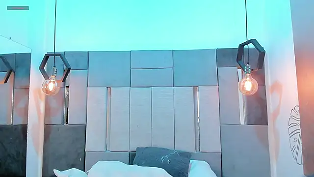 Snapshot of VictoriaDuart chatting on February 12, 2026, 8:04 pm VictoriaDuart online show from February 12, 2026, 8:04 pm