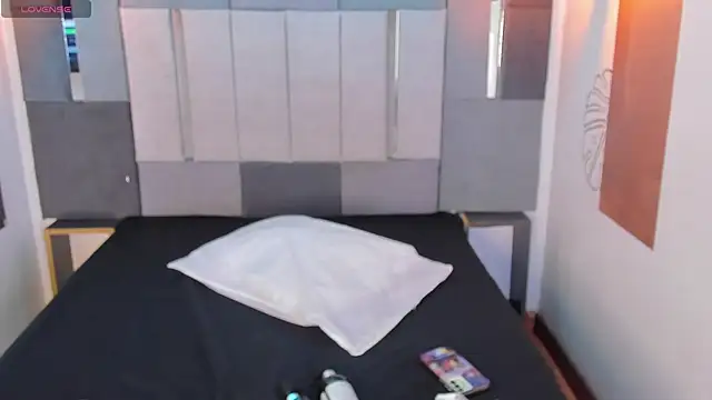 Snapshot of VictoriaDuart chatting on February 21, 2026, 9:16 pm VictoriaDuart online show from February 21, 2026, 9:16 pm