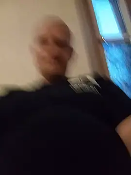 chrissythong online show from May 31, 2026, 9:16 pm