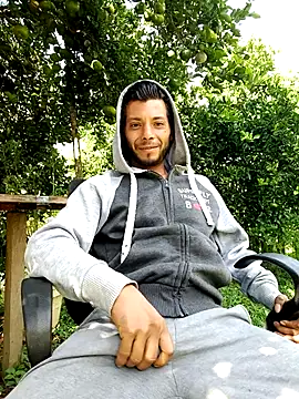 AlphaAlterX online show from October 15, 2025, 1:33 pm