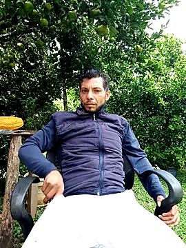 AlphaAlterX online show from October 16, 2025, 2:07 pm