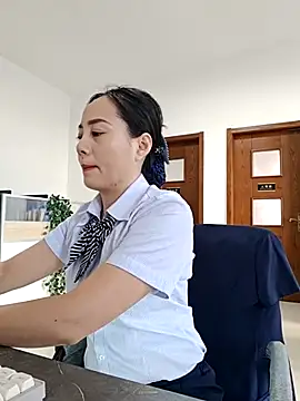 bingxin- online show from November 15, 2025, 2:09 am