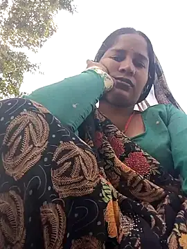 Hot Seema83 online show from October 19, 2025, 8:26 am