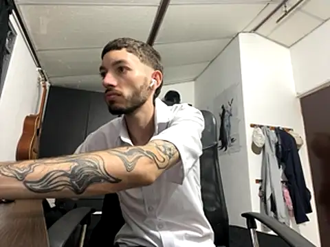 Snapshot of sarabiaarevalo chatting on October 18, 2025, 4:26 am sarabiaarevalo online show from October 18, 2025, 4:26 am