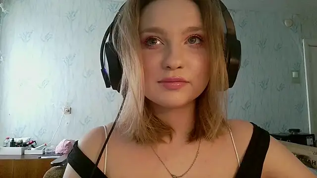 pr In cess  online show from April 18, 2026, 2:10 pm