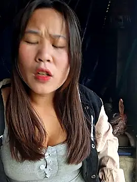 ALIENHR38 online show from February 27, 2026, 2:44 am