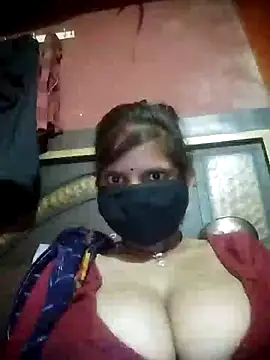 Snapshot of Sona_42i chatting on September 16, 2025, 5:36 pm Sona 42i online show from September 16, 2025, 5:36 pm