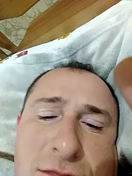 zurab39 online show from October 21, 2025, 7:36 pm