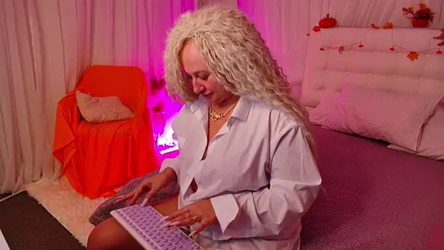 Lilit 1Love online show from October 29, 2025, 4:20 pm