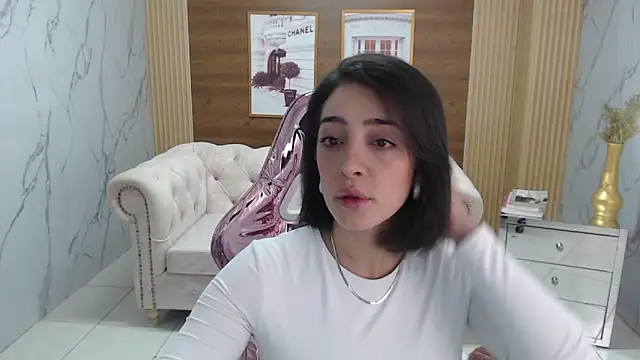 sara lopez s online show from February 27, 2026, 1:22 pm