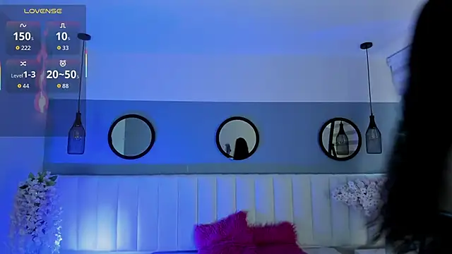 Mila Hank  online show from December 2, 2025, 12:21 pm