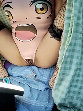 Lyly suri07 online show from January 7, 2026, 5:04 pm