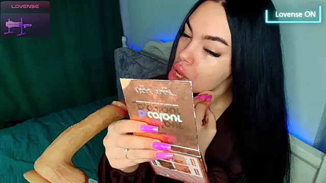 katerine Monroe online show from October 26, 2025, 8:31 am