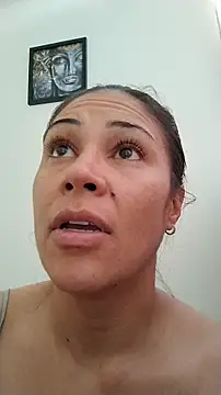 Snapshot of KittyHoleshot87 chatting on October 30, 2025, 4:30 pm KittyHoleshot87 online show from October 30, 2025, 4:30 pm