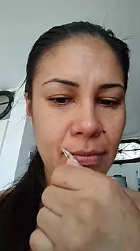 Snapshot of KittyHoleshot87 chatting on November 21, 2025, 2:38 pm KittyHoleshot87 online show from November 21, 2025, 2:38 pm