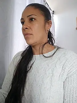 KittyHoleshot87 online show from March 3, 2026, 1:39 pm