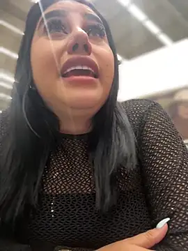 Sophie Dreamss online show from December 19, 2025, 9:22 pm