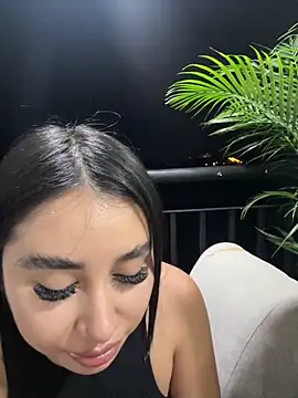 Sophie Dreamss online show from February 3, 2026, 2:53 am