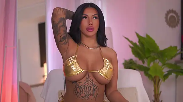 AishaaDevoe online show from February 5, 2026, 10:42 am