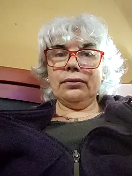 Lady Silver online show from October 28, 2025, 12:58 am