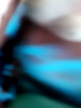 Snapshot of roxyrougee chatting on November 24, 2025, 12:38 pm roxyrougee online show from November 24, 2025, 12:38 pm