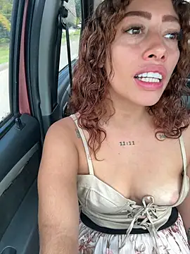 Snapshot of roxyrougee chatting on January 17, 2026, 2:22 pm roxyrougee online show from January 17, 2026, 2:22 pm