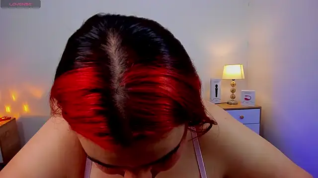 Snapshot of SofiFlex chatting on December 16, 2025, 2:49 am SofiFlex online show from December 16, 2025, 2:49 am