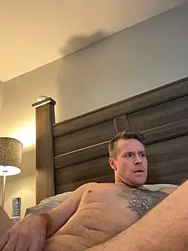 DILFiGuess11 online show from February 1, 2026, 8:13 am