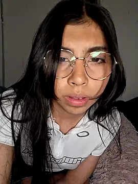 DianeSuns  online show from September 10, 2025, 3:06 am