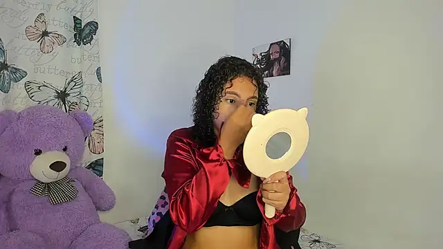 ViolettaMiller  online show from March 26, 2026, 1:17 pm