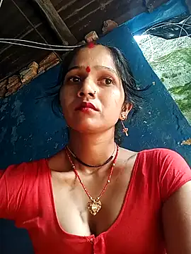 Snapshot of Jooli_xx chatting on September 13, 2025, 3:28 am Jooli xx online show from September 13, 2025, 3:28 am